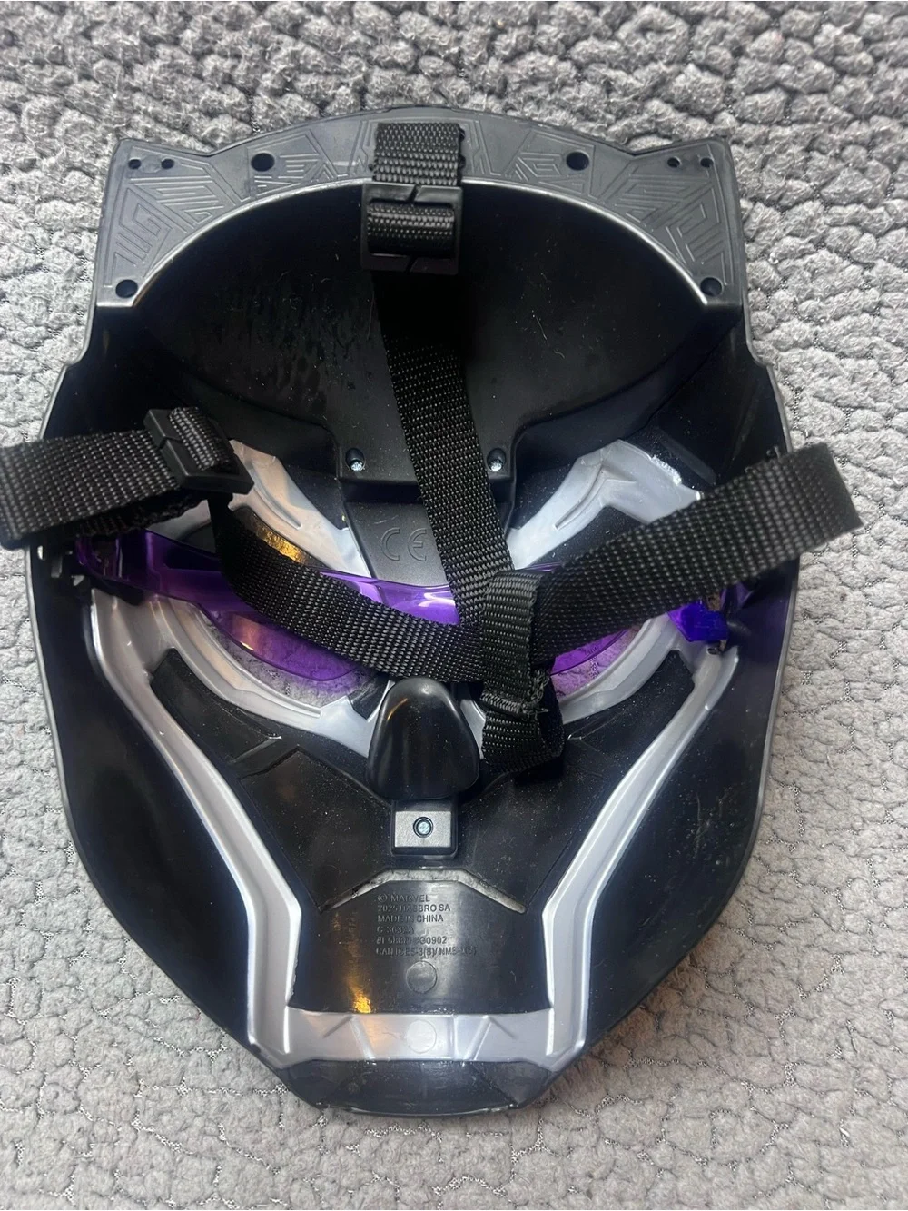 Marvel Black Panther Vibranium Power FX Mask Black And Purple With Lights
